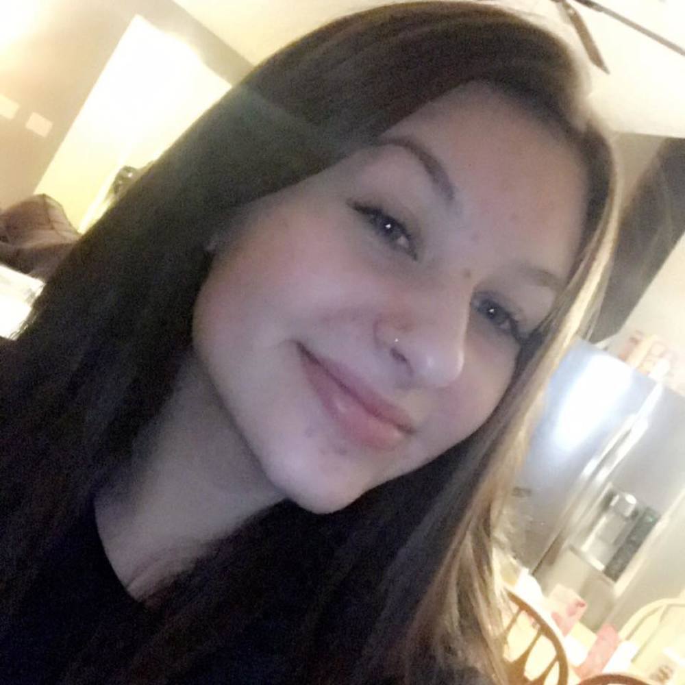 Meet your Posher, Hope